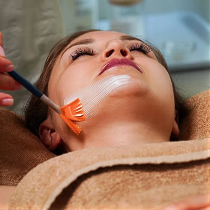 Pulizia Viso Professionale ~ Classica